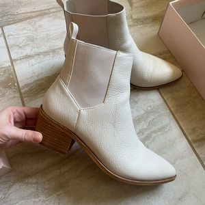 Chinese Laundry white bootie